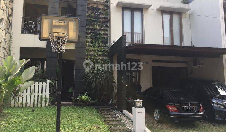 DIJUAL CEPAT RUMAH CANTIK DAN NYAMAN 2 LANTAI BINTARO TANGERANG SELATAN  2