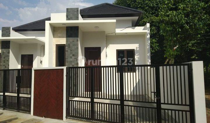 Rumah Siap Huni Tanah Luas Bebas Banjir Dekat Greenwisata 1