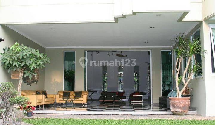 Rumah Keren Lux Sayap Dago dekat RS Boromeus 1