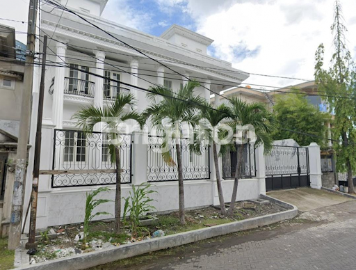 Rumah Classic Mewah Gayungsari Barat 2