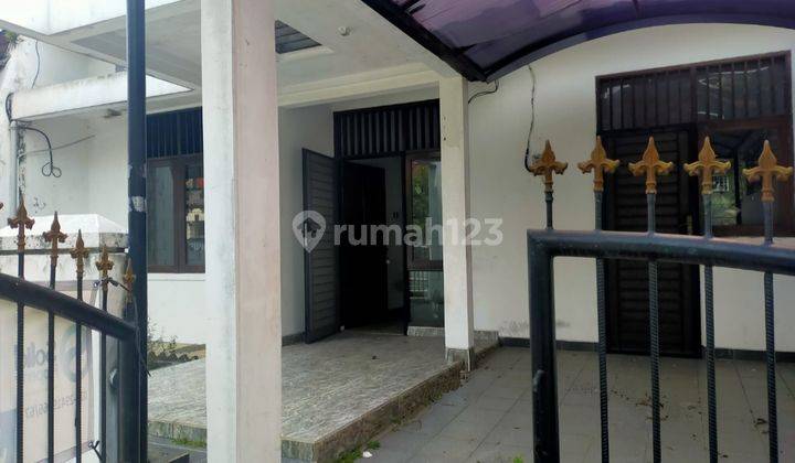 Rumah (Butuh renovasi ringan) 1