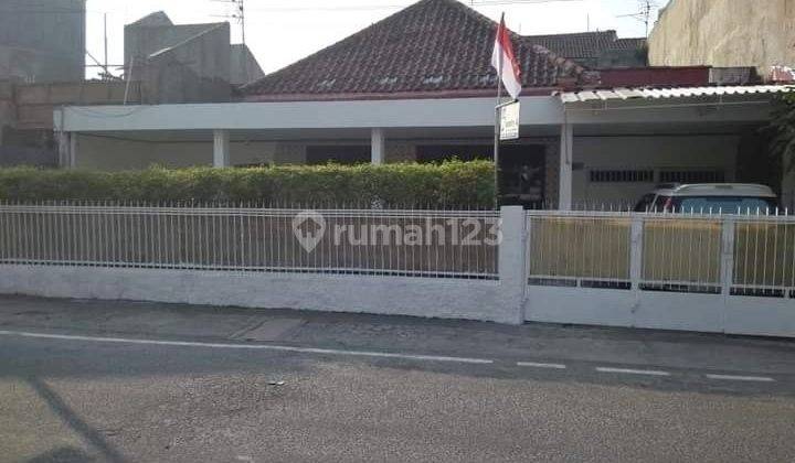 Rumah hitung Tanah di Cideng Jakarta Pusat 1