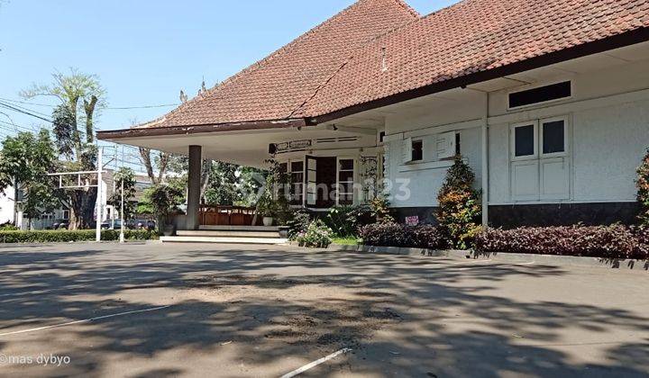 Rumah Heritage Supratman strategis cocok untuk bisnis dan caffe 1