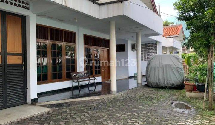 Rumah di Anggrek Karet Belakang Setiabudi  1