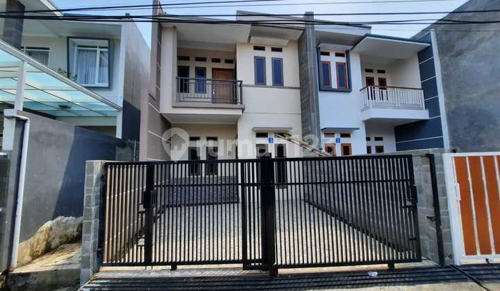 2 New Modern House Units, Karawitan Wing 2