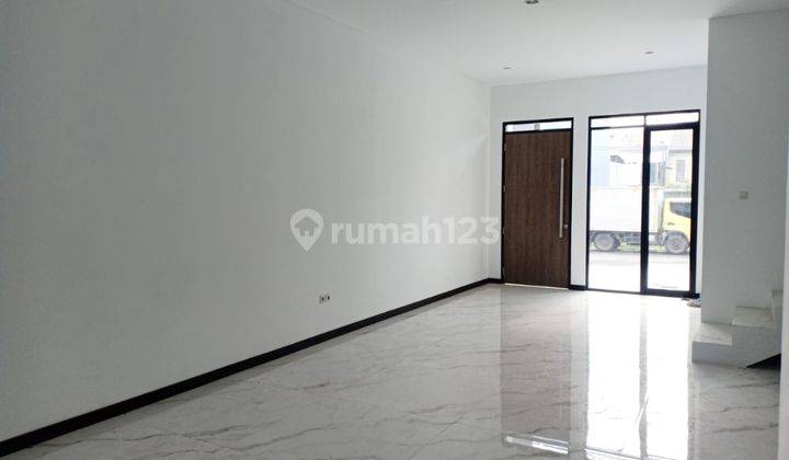 *Di jual Rumah baru di Mekar wangi* 2