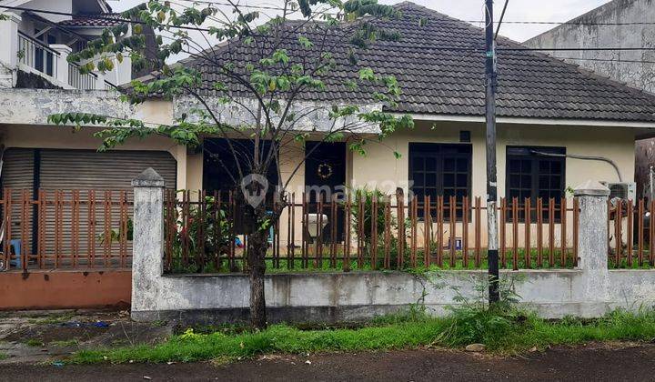 Rumah Luas DiArea Strategis Bintaro Jaya Sektor 1 Hanya 200M Dari Jalan Utama 1