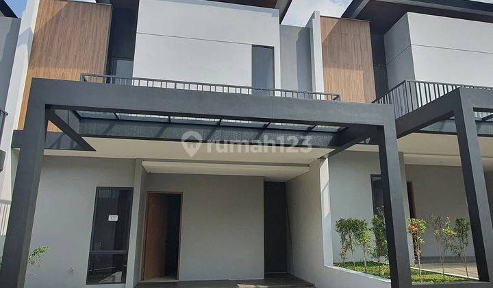 Rumah Setraduta Luxury 1