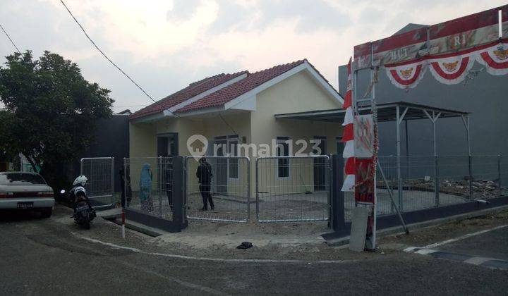 Rumah siap huni halaman luas Citra indah Bogor  1