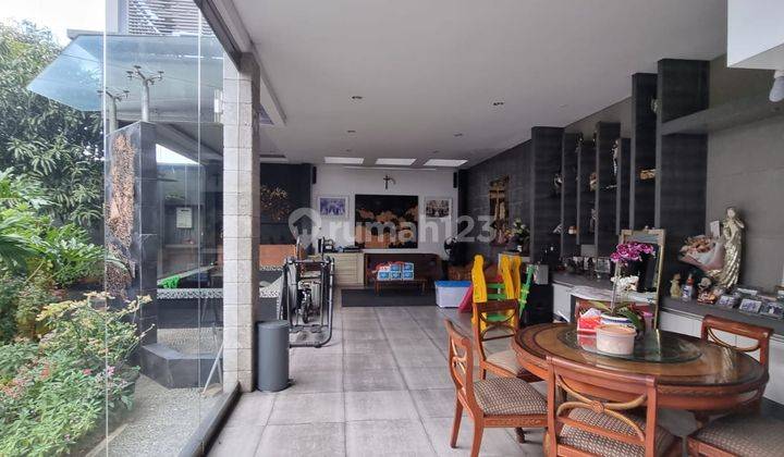 Rumah Bagus Siap Huni Di Mainroad Dago Dijual.cepat 2