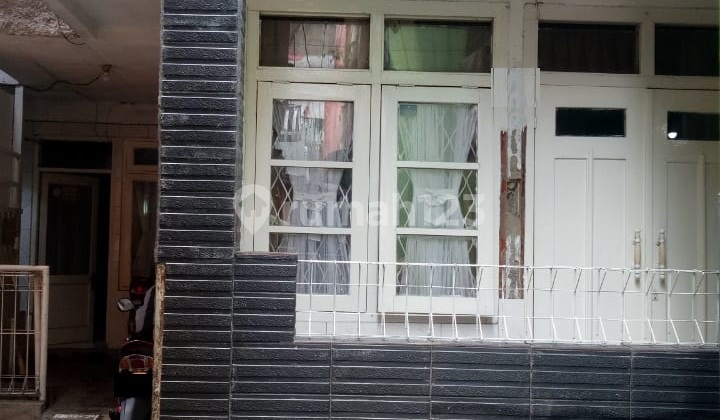 Rumah kost Ter The Best di Lengkong