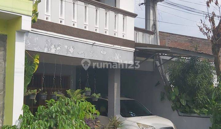 Rumah perumnas banyumanik, jln ulin 1