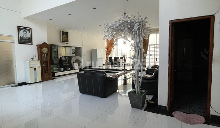 Rumah Mewah Pik Pinisi 2