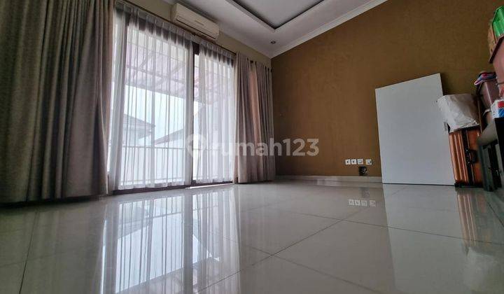 Rumah cantik terawat siap huni 2