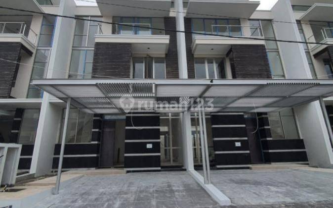 Rumah Golf Island, Cluster Mozart uk 8x20 1