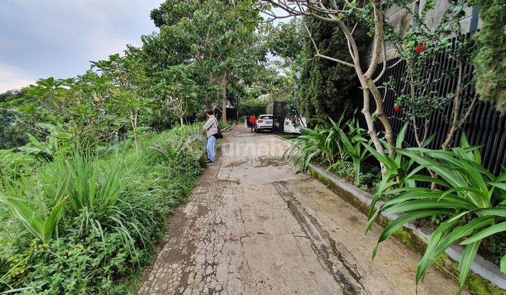 Rumah mewah di lokasi yang sejuk dan nyaman di Bukit Pakar Timur Dago 2