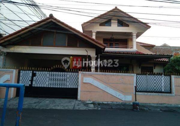 Rumah tinggal berikut rumah kos strategis butuh cepat nego sampai Deal di KS tubun slipi Jakarta Barat 1