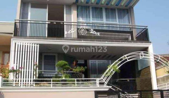 Rumah bagus murah 3 1/2 lantai di duren sawit Jakarta timur 2