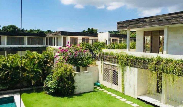 Villa Modern Minimalis 3 Bedroom Dekat Samasta Dan Pantai Jimbaran 1