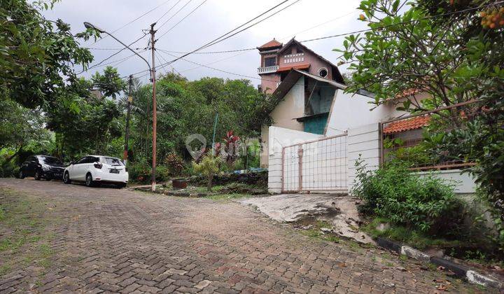 Rumah murah strategis tengah kota Semarang daerah elit siap huni dekat tol dekat Akpol dekat sekolah internasional dijual di semeru dalam gajahmungkur semarang atas 2