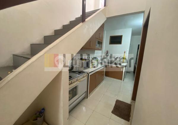 Well-Maintained, Flood-Free, Habitable House in Duri Kepa, West Jakarta 2