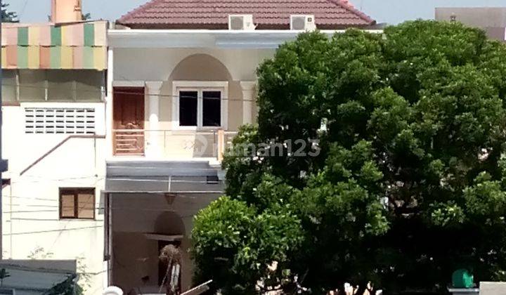 Rumah tengah kota, siap pakai dekat mall, pusat bisnis 1