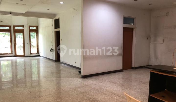 Rumah di Kemang Raya no 88 Jakarta Selatan 2