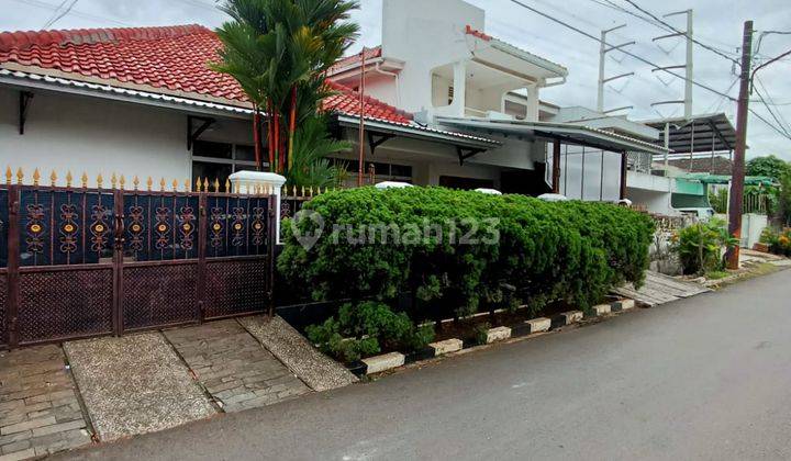 Turun harga.Rumah secondary tanah luas di Pd Bambu,Jakarta Timur 2