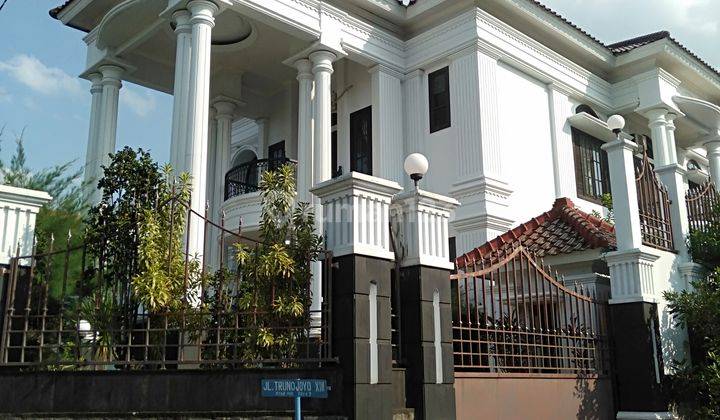 Rumah di Banyumanik Trumojoyo kawasan Elite Padangsari Banyumanik Semarang 1