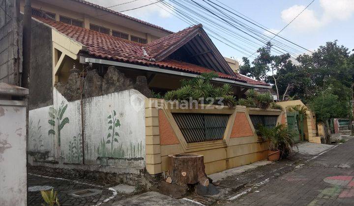 Rumah ngesrep timur banyumanik.dekat jln setiyo budi 1