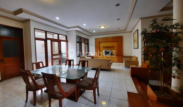 Rumah Bagus Asri 2 Lantai Furnished Siap Huni Di Kompleks Setraduta Bandung Rumah Furnished Bagus Shm - Sertifikat Hak Milik di Kompleks Setraduta Bandung, Setra Duta 2