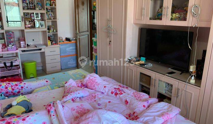 Rumah bagus full furnished Pakuwon city dekat Hypermart dan pom bensin  2