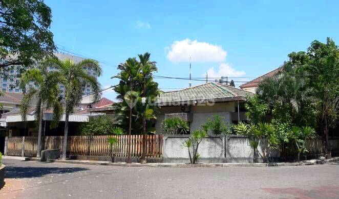 Rumah Dijual Dekat Pusat Kota Surabaya Dekat Ciputra World,  2