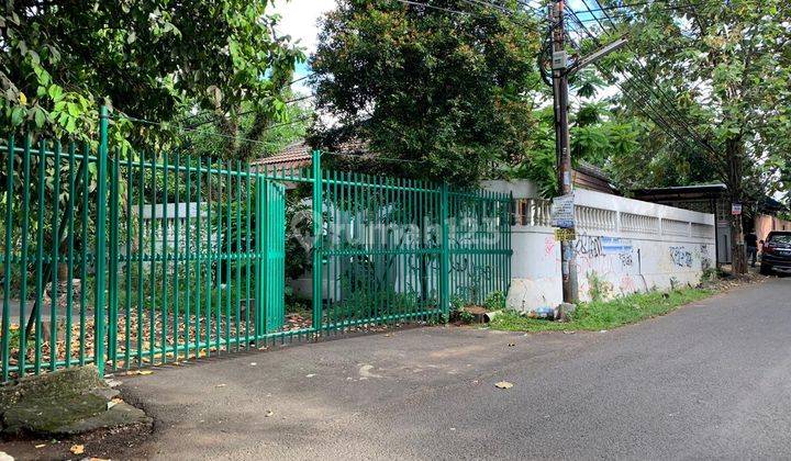 Rumah Nyaman dan Siap Huni di Kawasan Villa Bintaro Indah, Jombang 1