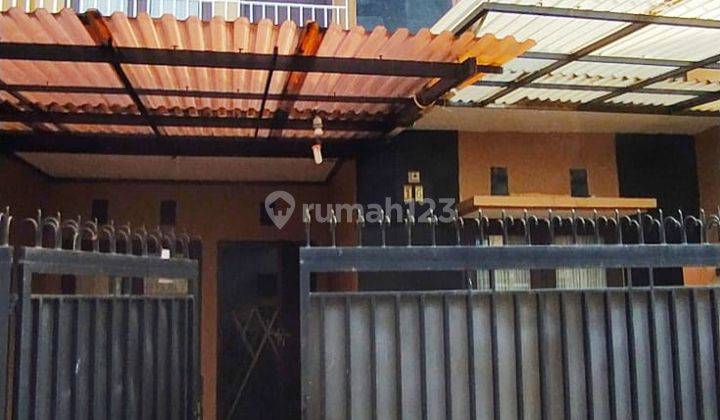 Rumah Minimalis 2 Lantai Siap Huni di Pondok Kelapa Jakarta Timur 1