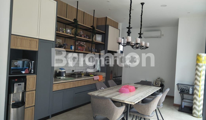 LUXURY SPLIT LEVEL HOUSE IN BSD TANGERANG NAVAPARK Lancewood, South Tangerang PRICE REDUCTION!!! RENOVATED!! FURNISHED!!