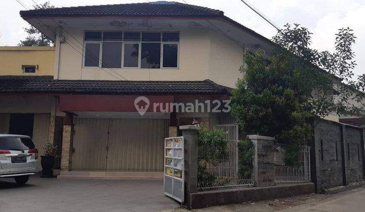 Rumah di Dr Djunjunan, Dekat Pintu Tol Pasteur, Kota Bandung 1