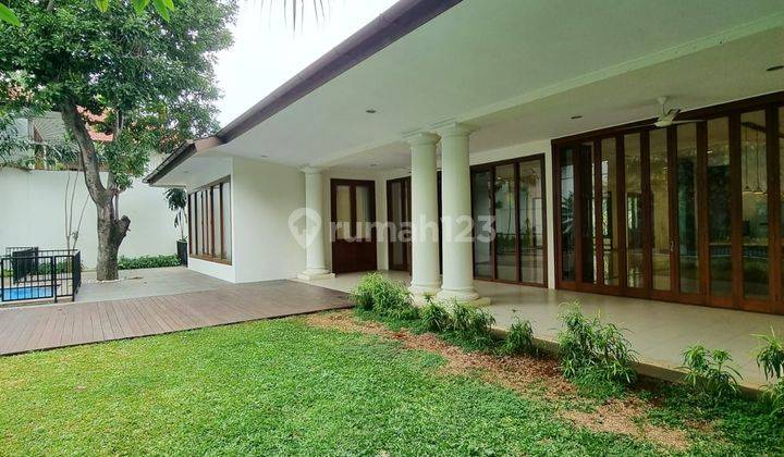 Dalam komplek rumah kemang selatan  2