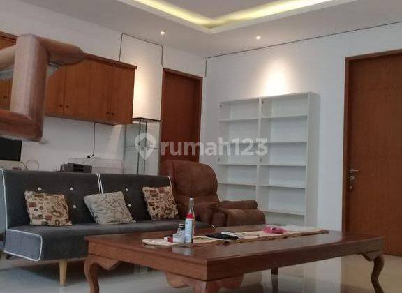 Rumah 3 Lantai Private Pool Dan Modern di Cipete Jakarta Selatan 2