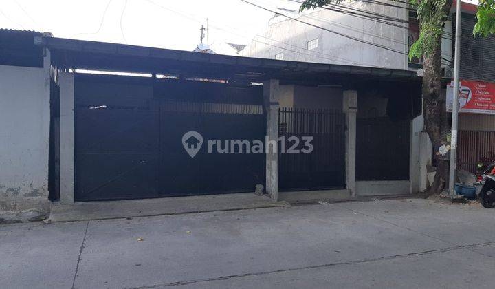 Dijual Rumah di Batan Thamrin Semarang Kota 1