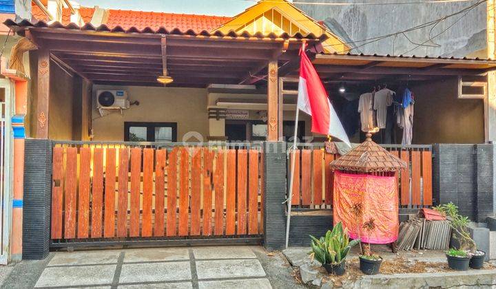 Rumah manis murah di Grand Deltasari waru sidoarjo 1