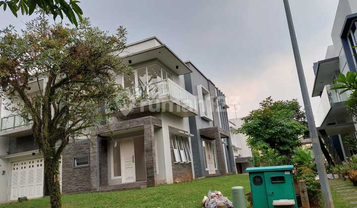 Rumah cantik lokasi strategis di Delatinos BSD