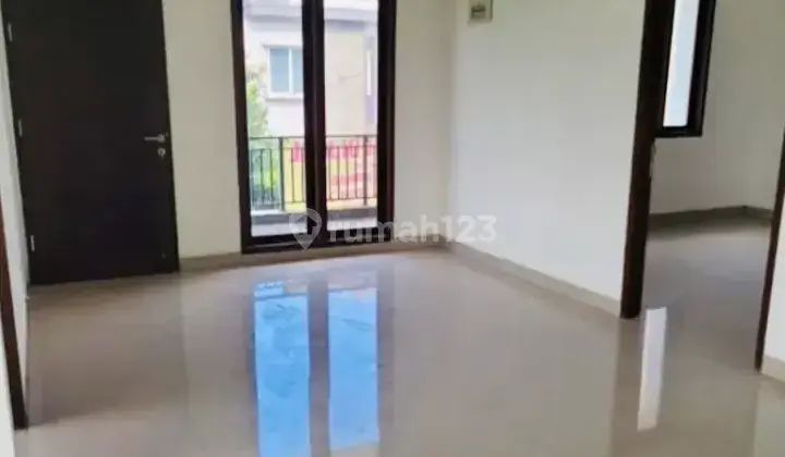 *Di jual Rumah Baru di Batununggal* 2