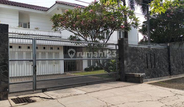 Rumah Mewah, Lux, Ada Kolam Renang, Komp. IPTN Cibubur, Bebas Banjir, Harga Nego 1