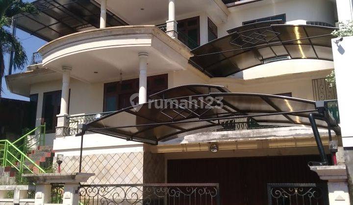 Rumah luas di area Sisingamangaraja Semarang 1