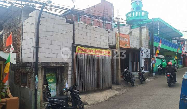 Productive! Active Dorm Near Itenas Campus, Bandung! Productive! Active Dorm Near Itenas Campus, Bandung!