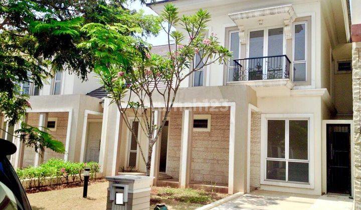 Rumah Minimalis di Kawasan Exclusive Frangipani De Park, BSD City Tangerang 1