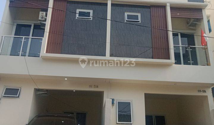 RUMAH BARU MINIMALIS MODERN di CEMPAKA PUTIH TENGAH JAKARTA PUSAT 1