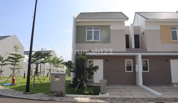 Rumah Cantik Minimalis di Summarecon 1