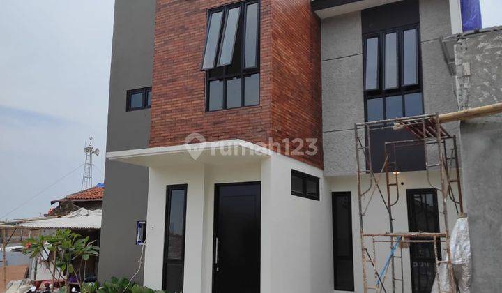 Termurah Townhouse 2 lantai plus rooftoop Cimanggis Depok dekat Tol Cijago dan stasiun 2